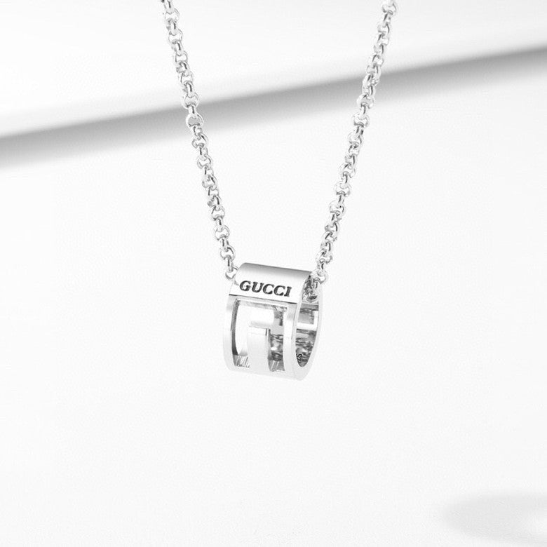 Gucci Vintage Interlocking Couple Necklace